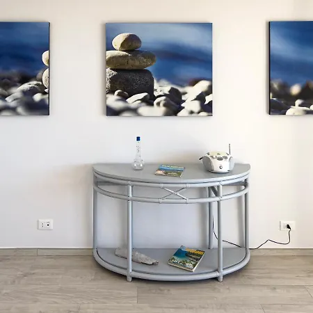Finestra Nel Blu Costarainera