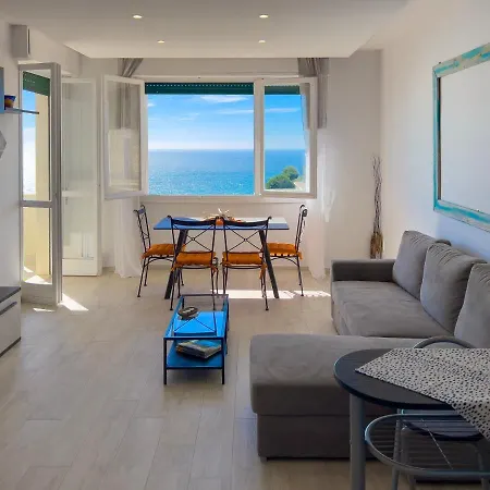 Apartman Finestra Nel Blu *
