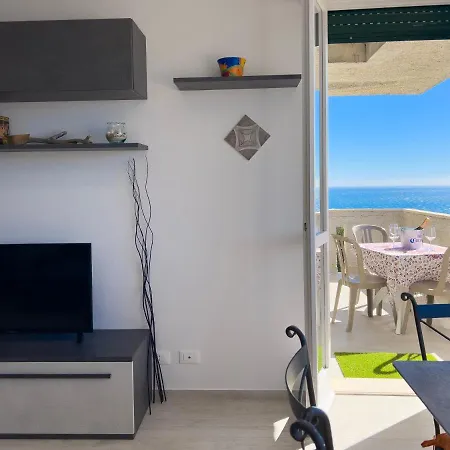 Finestra Nel Blu Apartman